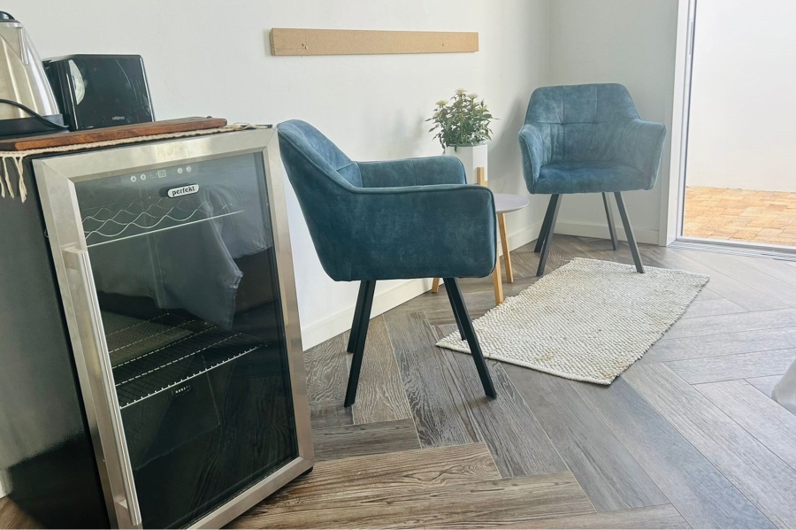 1 Bedroom Property for Sale in Bloubergstrand Western Cape